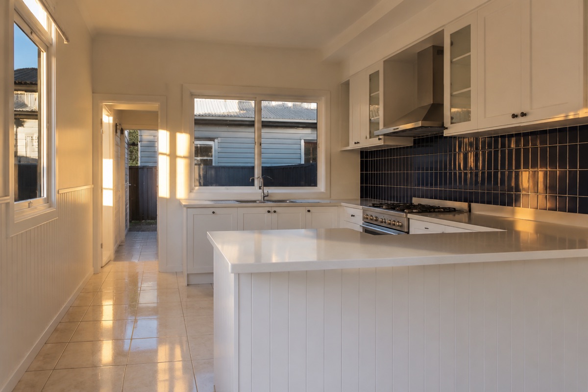 End-of-Tenancy Cleaning in Victoria — The 'Reasonably Clean' Standard, What Landlords Can Claim, and What Fails at RTBA (2026)